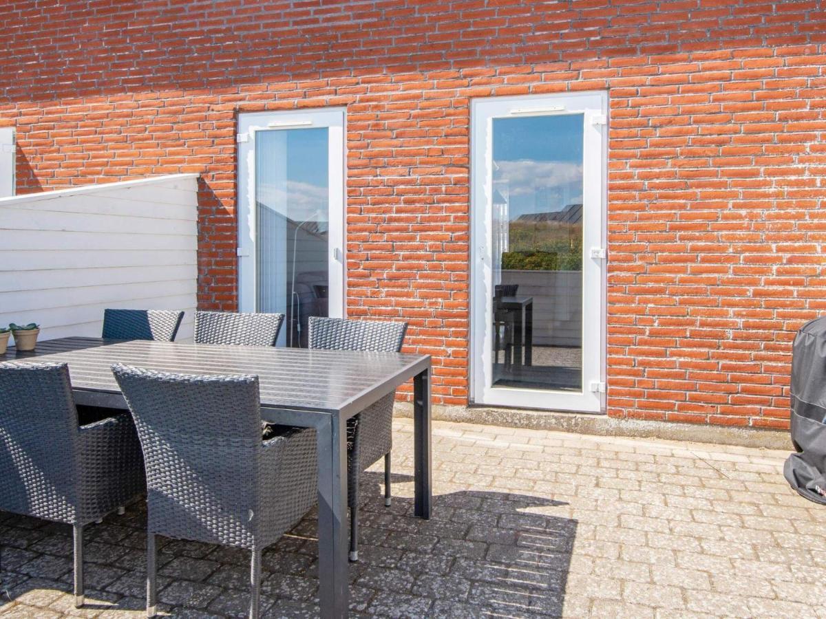 6 Person Holiday Home In R M Sønderby Exteriör bild